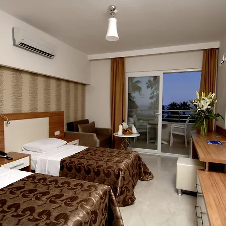 全景全包酒店 4* 阿拉尼亚