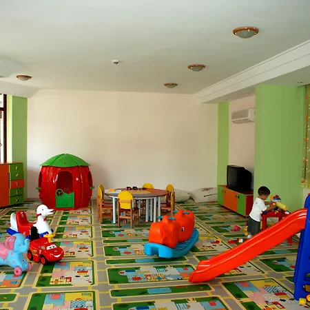 全景全包酒店 阿拉尼亚