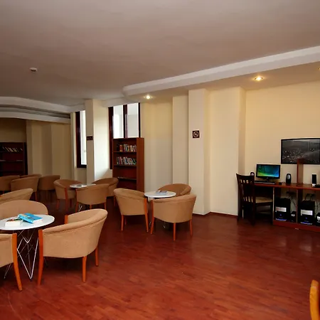 全景全包酒店 阿拉尼亚