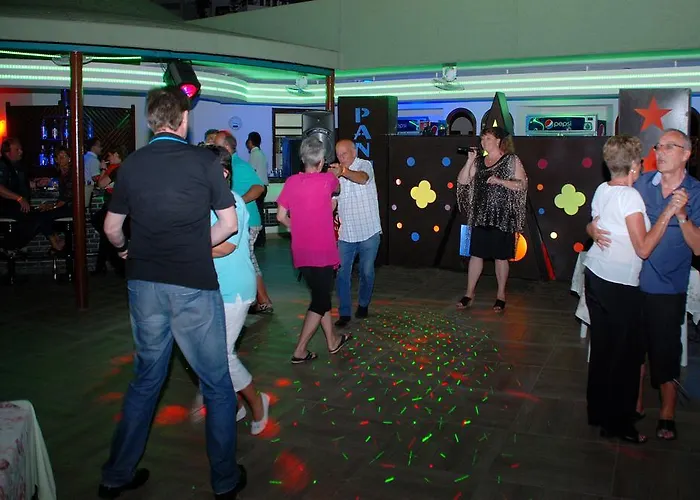 بانوراما - شامل كليًا